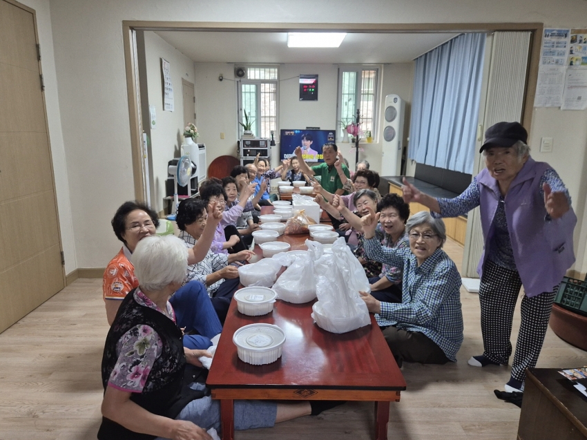 안산시 일동 새마을협의회, 초복맞이 삼계탕 나눔봉사 펼쳐