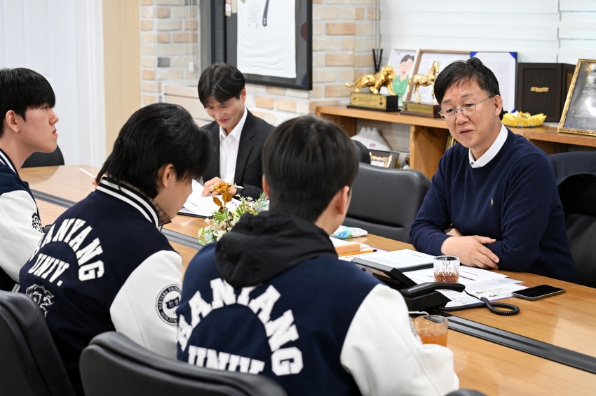 안산시, 청년이 묻고 시장이 답하다… 청년 유출 해법 모색  