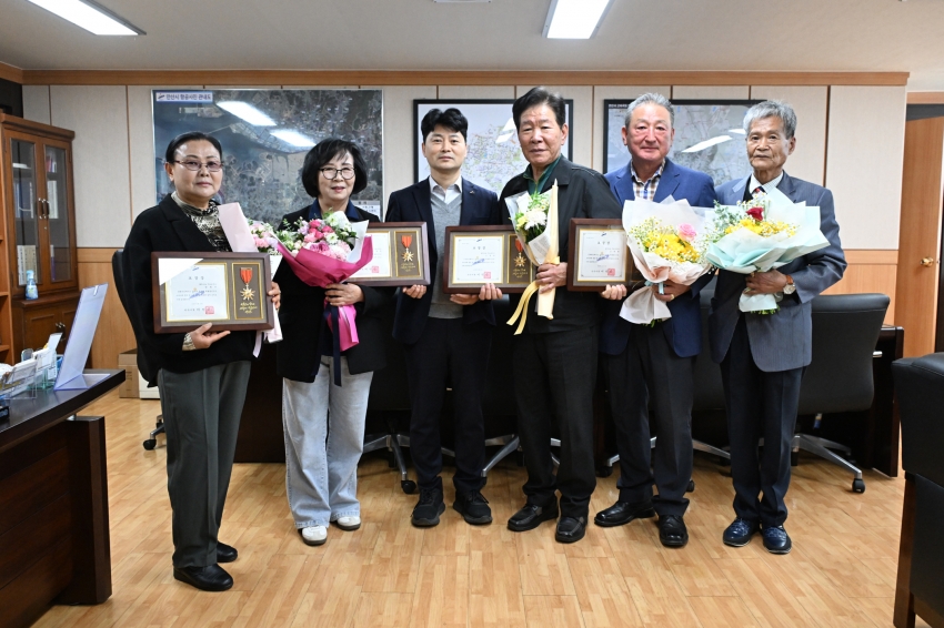 안산시, 23년간 이어진 따뜻한 나눔… 행복나눔무료급식소 봉사자 격려