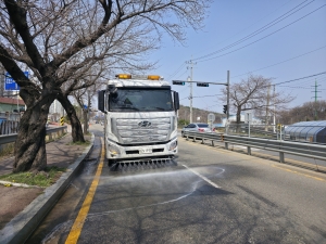 안산시, 폭염 대응 강화… 휴일에도 살수차 추가 운영