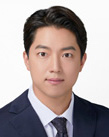 염정우 위원